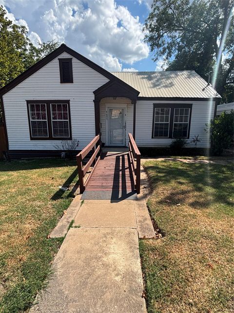 Photo of 4605 Glissman RD, Austin, TX 78702 (MLS # 9971279)
