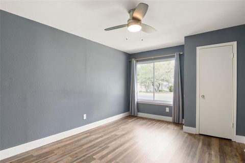 Tiny photo for 12802 Carrera DR, Austin, TX 78727 (MLS # 6530483)
