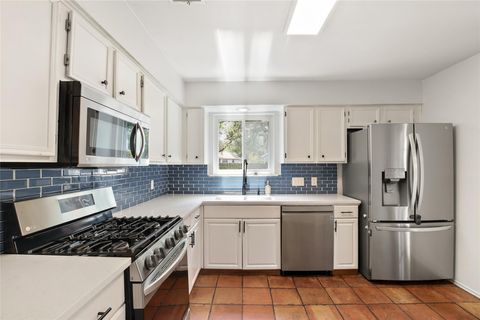 Tiny photo for 12802 Carrera DR, Austin, TX 78727 (MLS # 6530483)