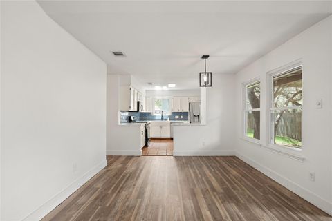 Tiny photo for 12802 Carrera DR, Austin, TX 78727 (MLS # 6530483)
