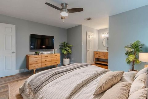 Tiny photo for 12802 Carrera DR, Austin, TX 78727 (MLS # 6530483)
