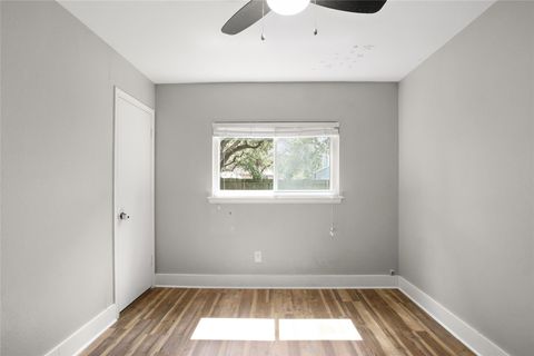 Tiny photo for 12802 Carrera DR, Austin, TX 78727 (MLS # 6530483)