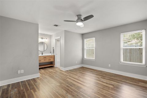 Tiny photo for 12802 Carrera DR, Austin, TX 78727 (MLS # 6530483)