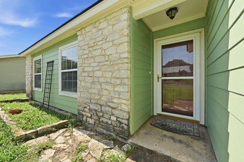 Tiny photo for 5509 Porsche LN, Austin, TX 78749 (MLS # 8565800)