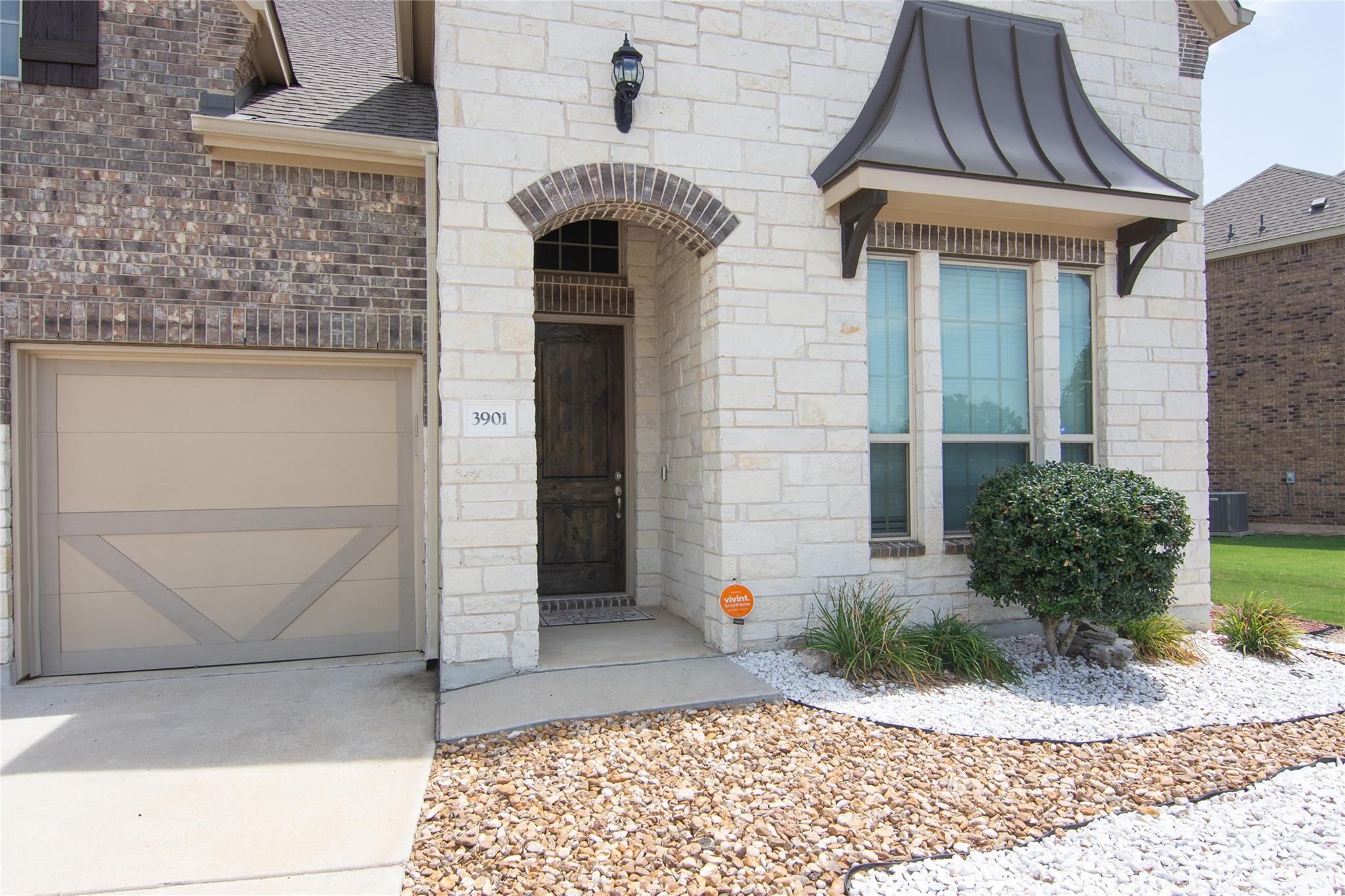 3901 Rhythmic DR