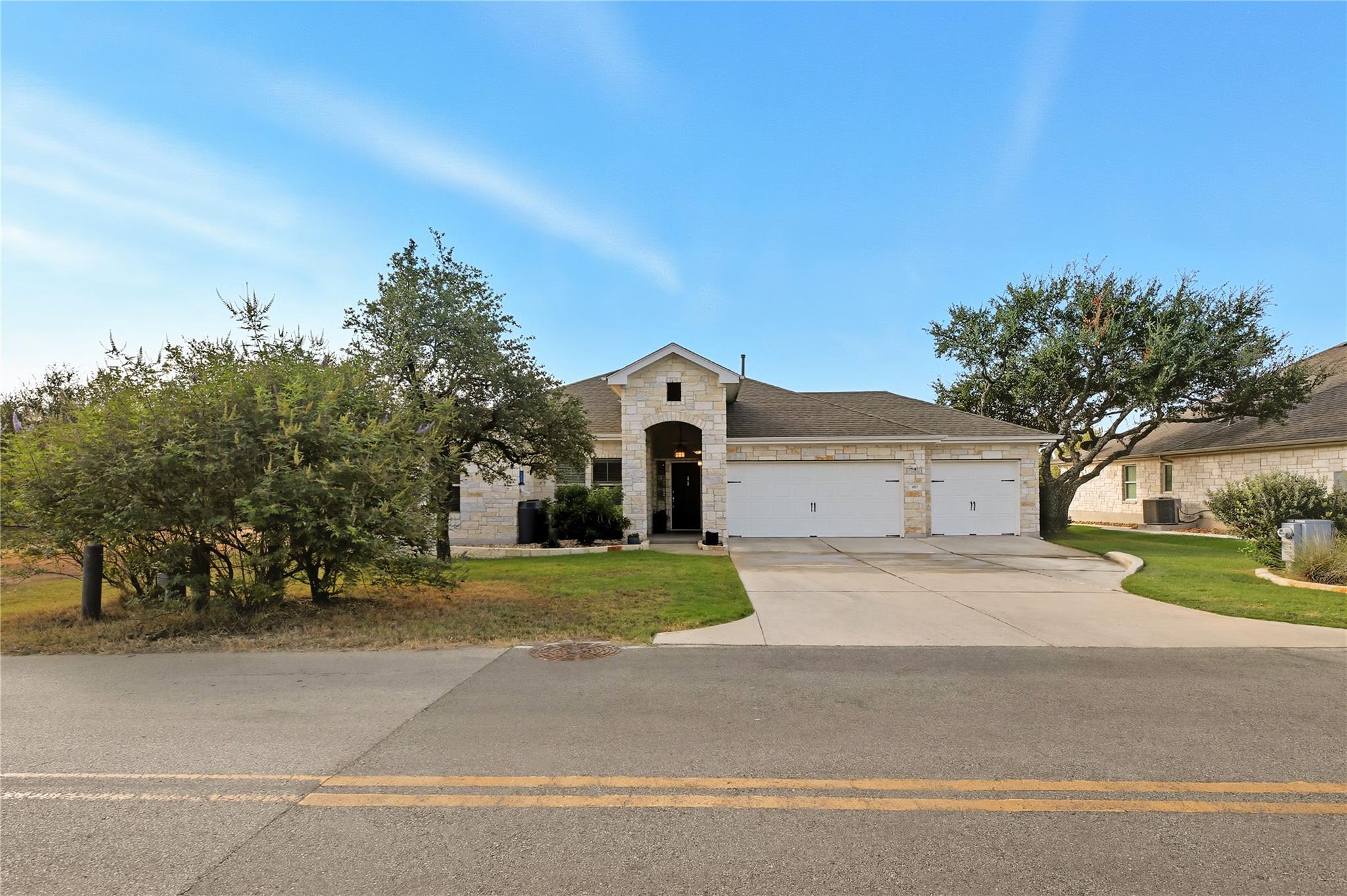 410 Lone Star DR