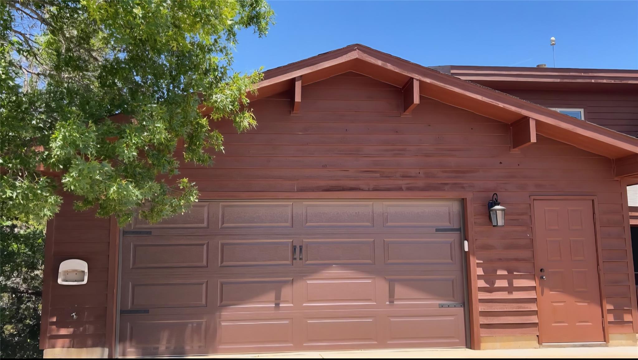 440 Balcones Ridge WAY