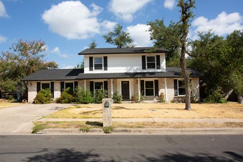 10404 Doering LN Austin TX 78750