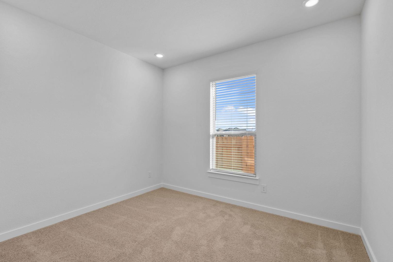 276 Bloomington LOOP