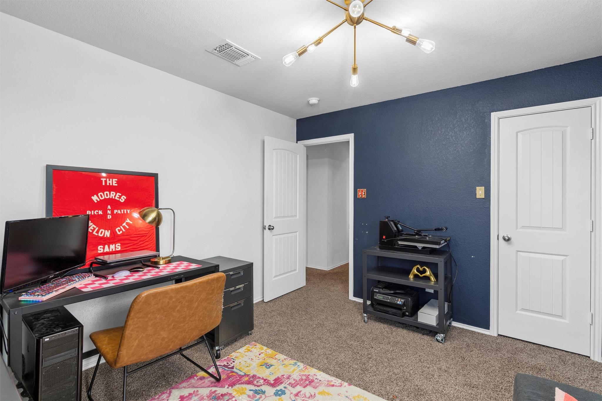 Taylor, Texas 76574, United States, 5 Bedrooms Bedrooms, ,3 BathroomsBathrooms,Residential,Active,252800