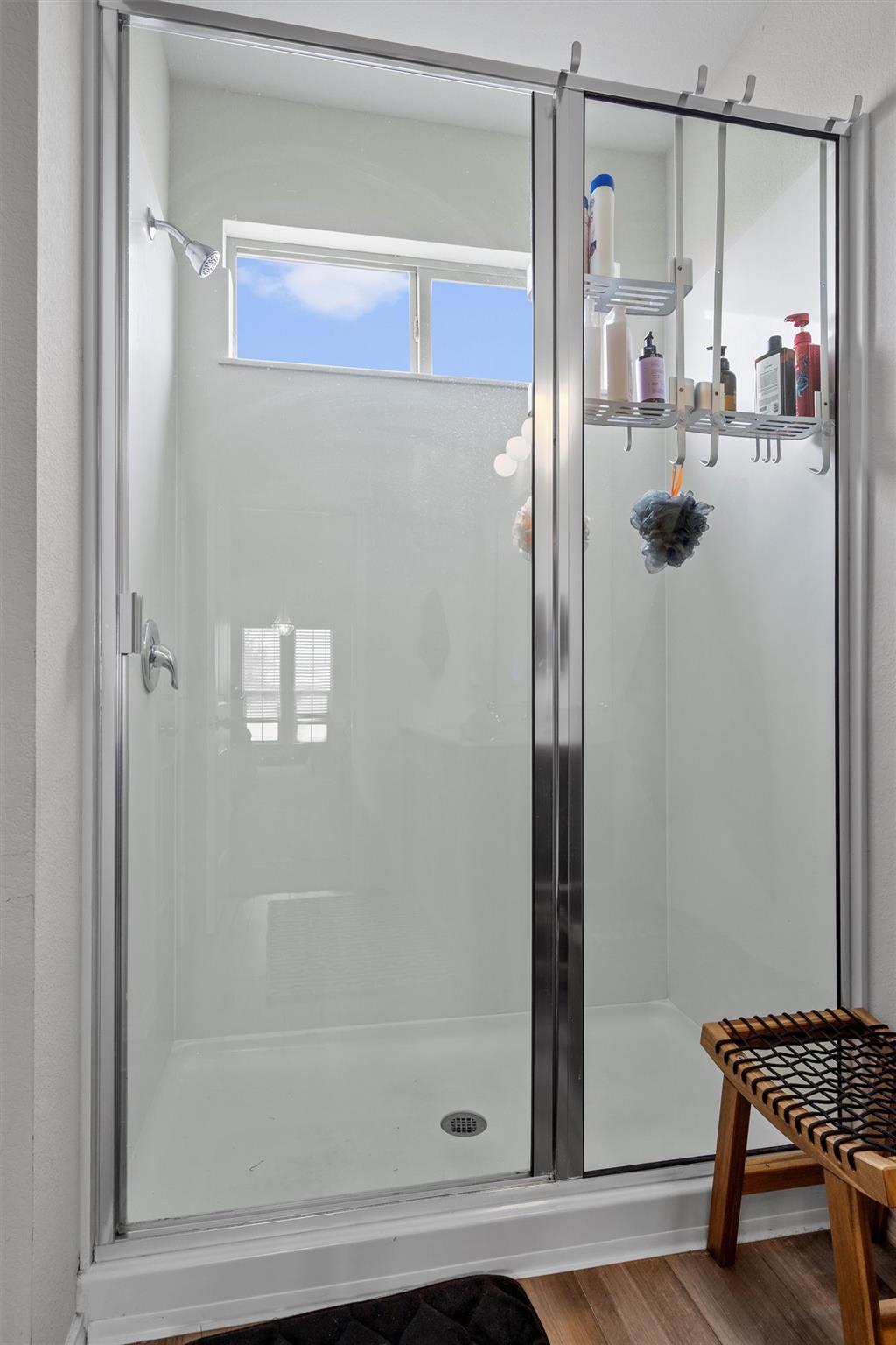 Taylor, Texas 76574, United States, 5 Bedrooms Bedrooms, ,3 BathroomsBathrooms,Residential,Active,252800