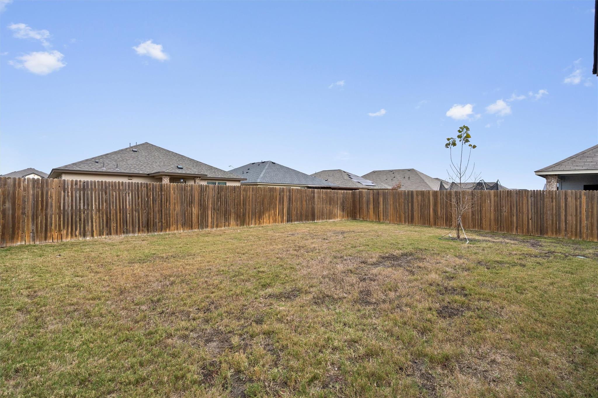 Taylor, Texas 76574, United States, 5 Bedrooms Bedrooms, ,3 BathroomsBathrooms,Residential,Active,252800