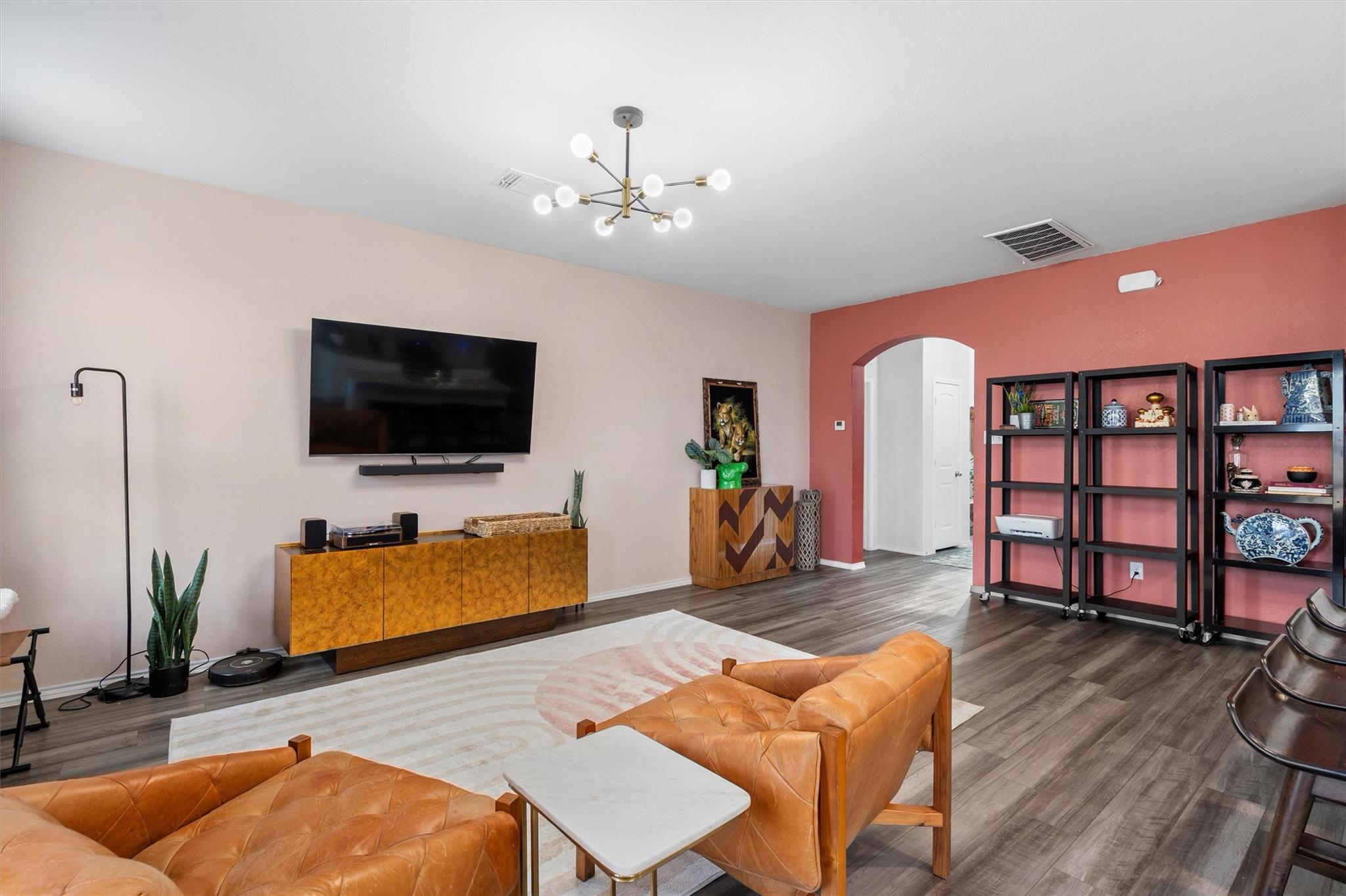 Taylor, Texas 76574, United States, 5 Bedrooms Bedrooms, ,3 BathroomsBathrooms,Residential,Active,252800