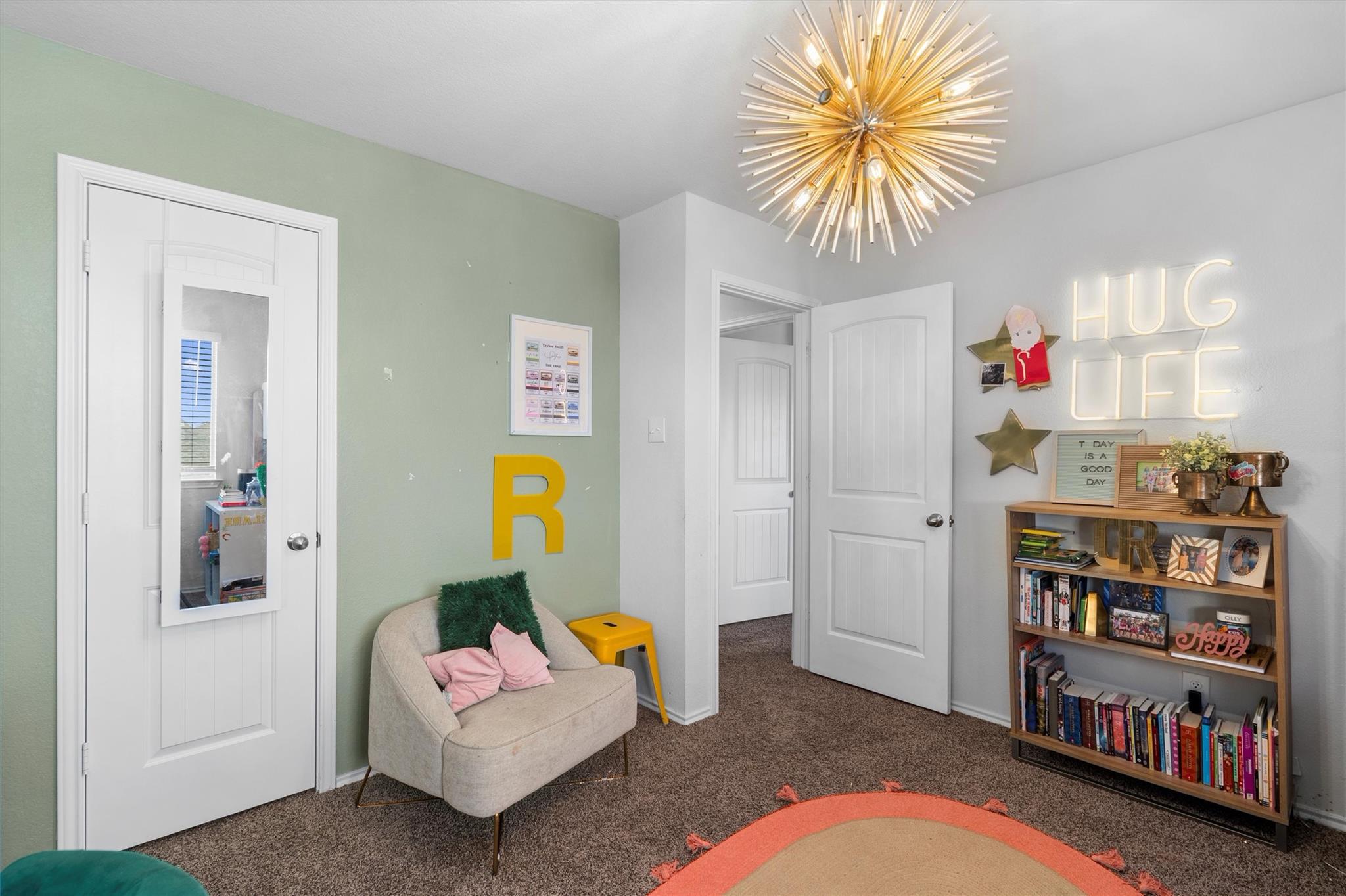 Taylor, Texas 76574, United States, 5 Bedrooms Bedrooms, ,3 BathroomsBathrooms,Residential,Active,252800