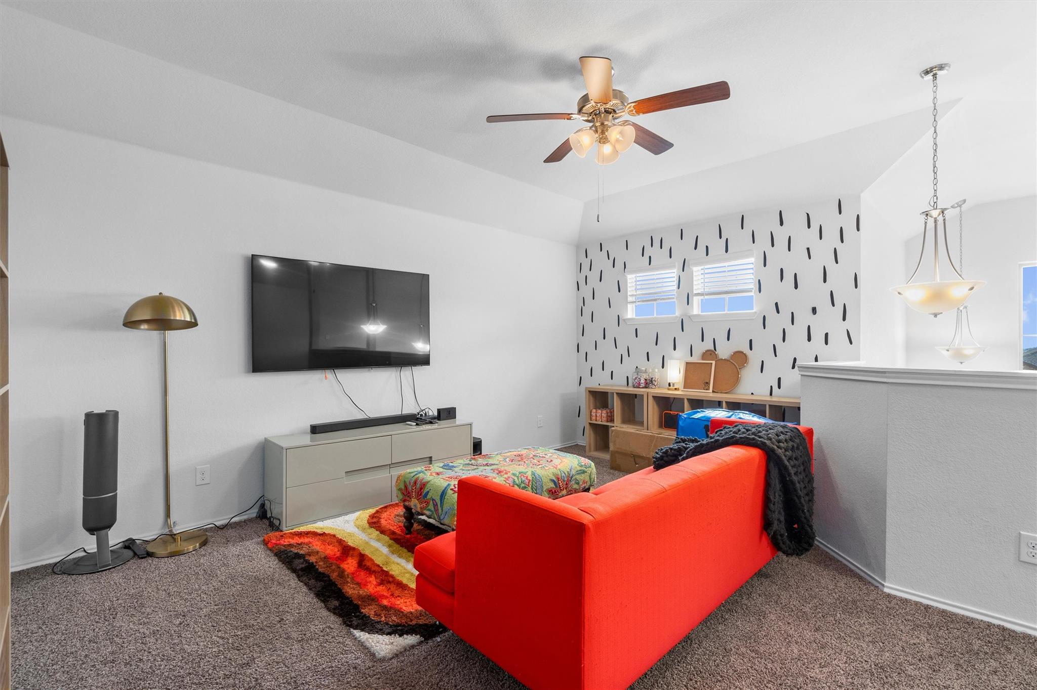 Taylor, Texas 76574, United States, 5 Bedrooms Bedrooms, ,3 BathroomsBathrooms,Residential,Active,252800