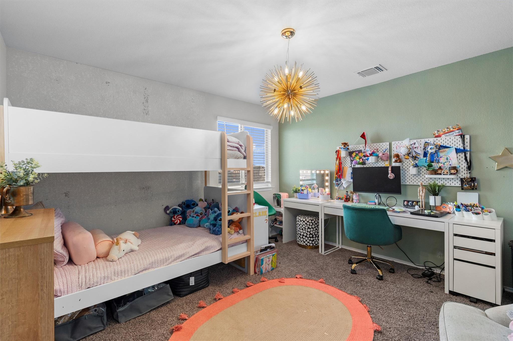 Taylor, Texas 76574, United States, 5 Bedrooms Bedrooms, ,3 BathroomsBathrooms,Residential,Active,252800