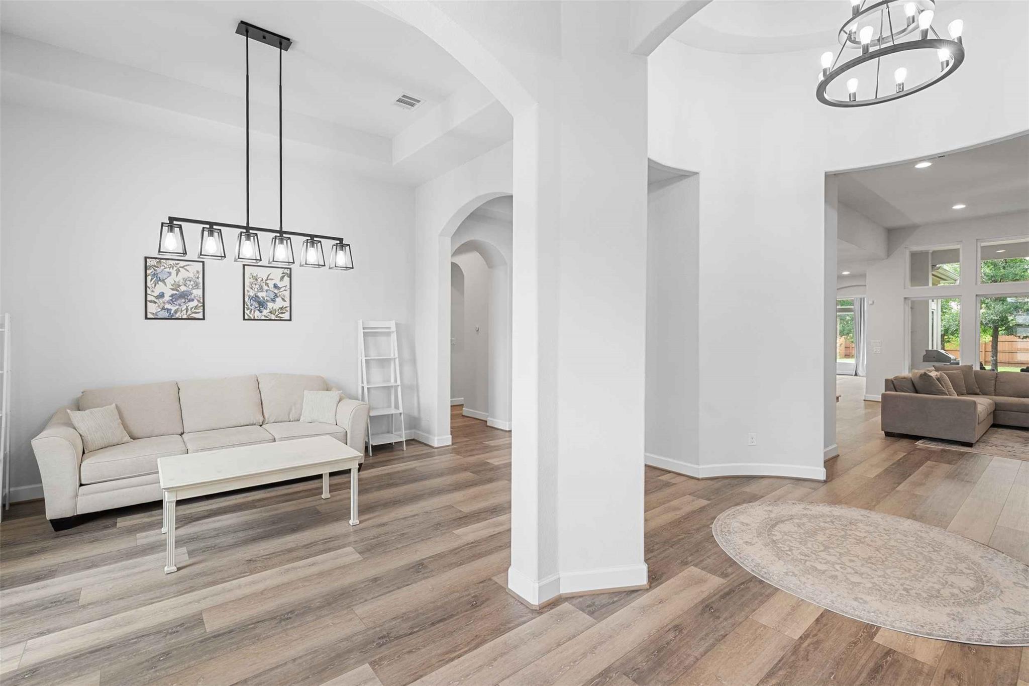 124 Tuscany DR