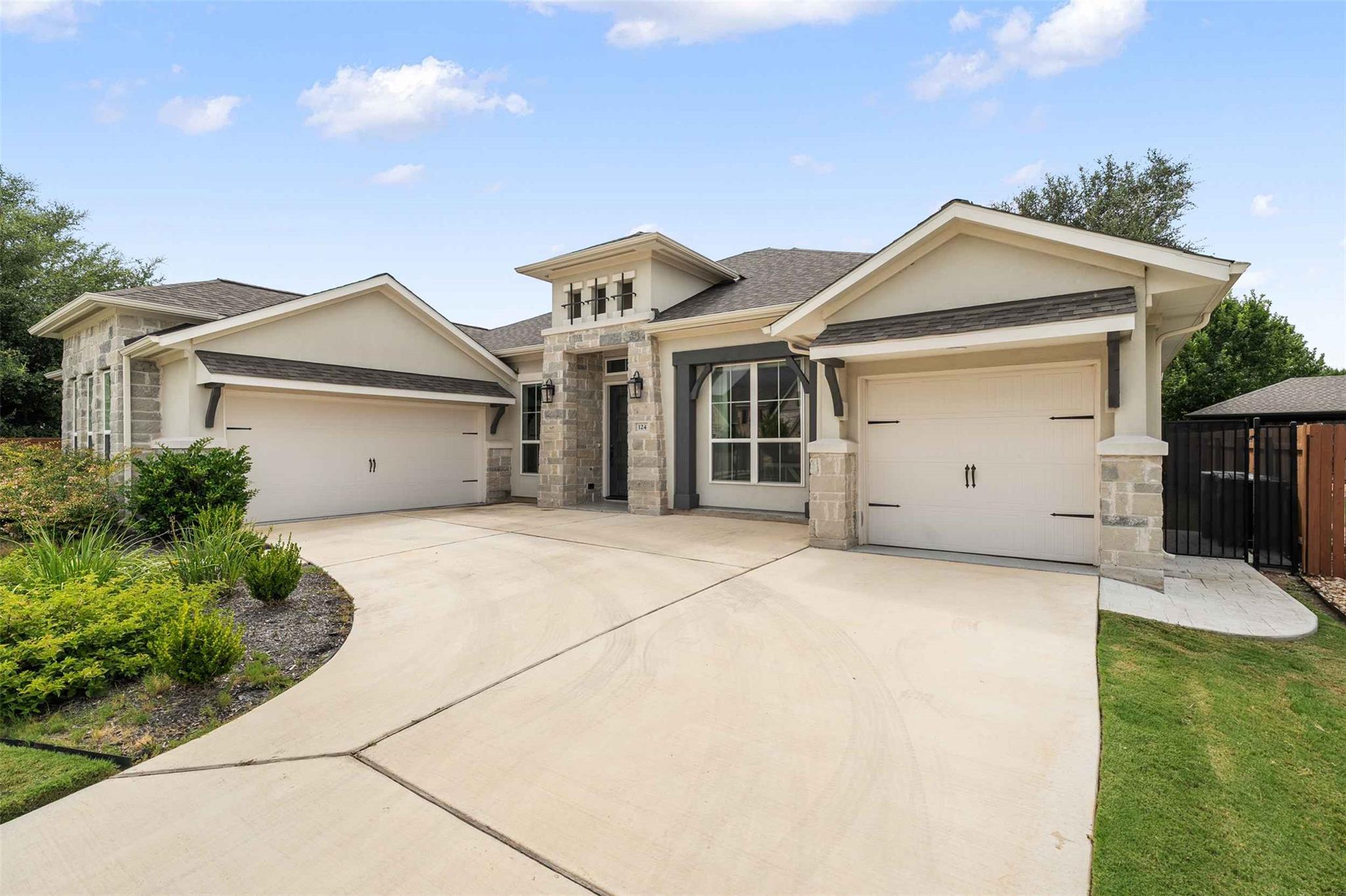 124 Tuscany DR