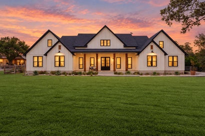 32831 RR 12 Dripping Springs TX 78620