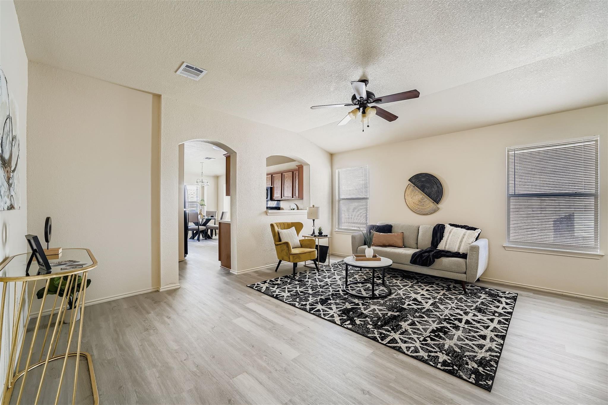 15312 Lady Elizabeth LN