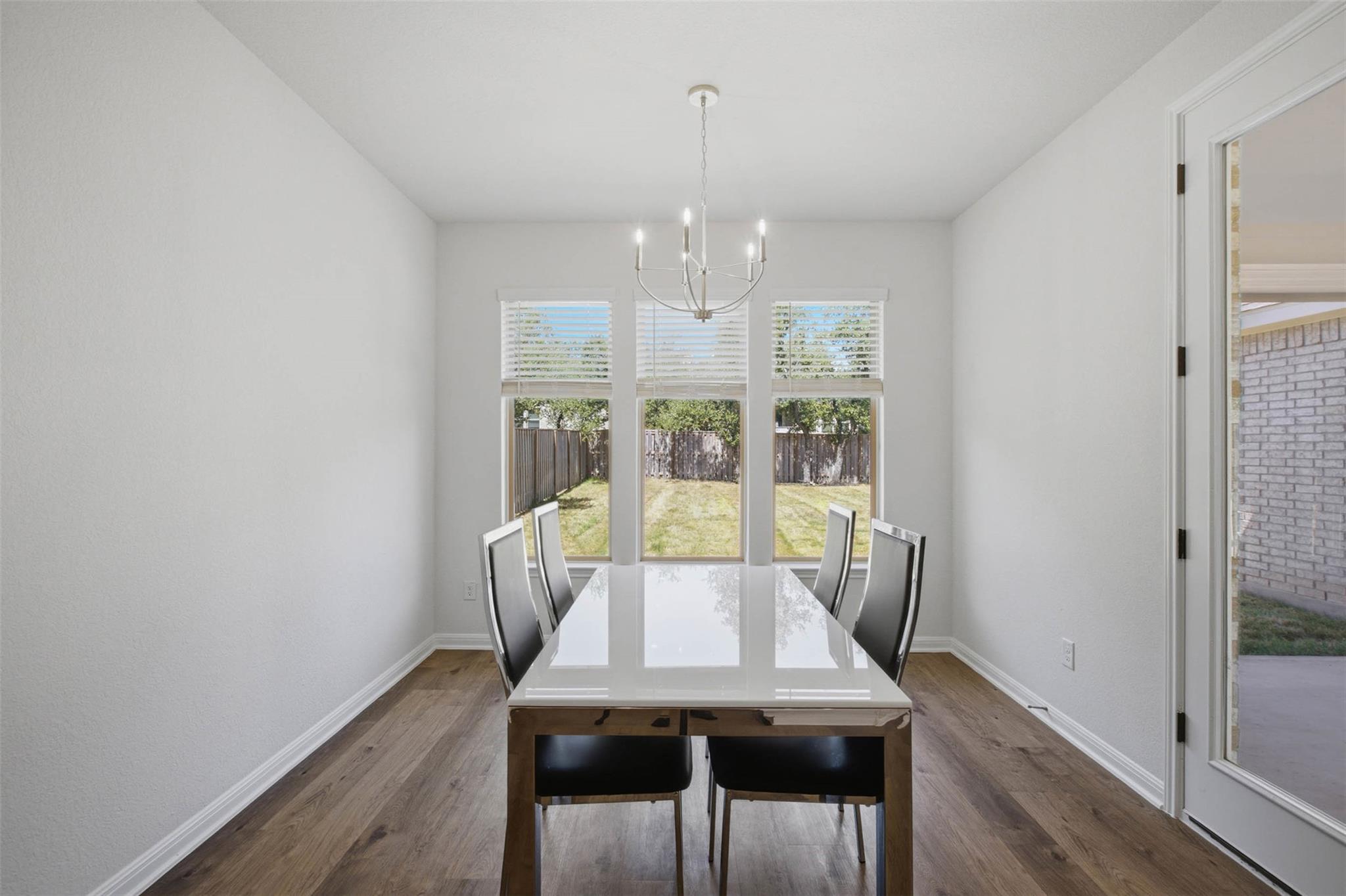 109 Charro CT