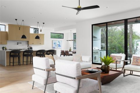 Tiny photo for 1118 Mariposa DR, Austin, TX 78704 (MLS # 4554618)