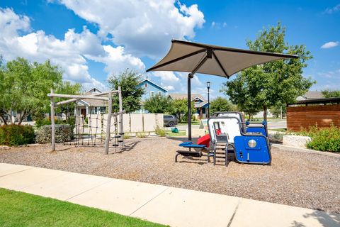 Tiny photo for 5705 Baythorne DR, Austin, TX 78747 (MLS # 8328437)