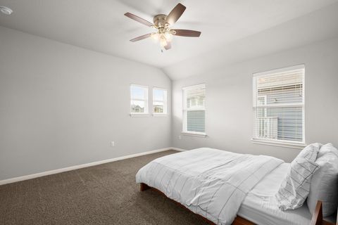 Tiny photo for 5705 Baythorne DR, Austin, TX 78747 (MLS # 8328437)