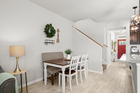 Tiny photo for 5705 Baythorne DR, Austin, TX 78747 (MLS # 8328437)