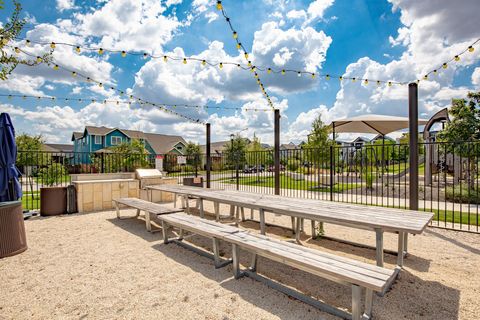 Tiny photo for 5705 Baythorne DR, Austin, TX 78747 (MLS # 8328437)