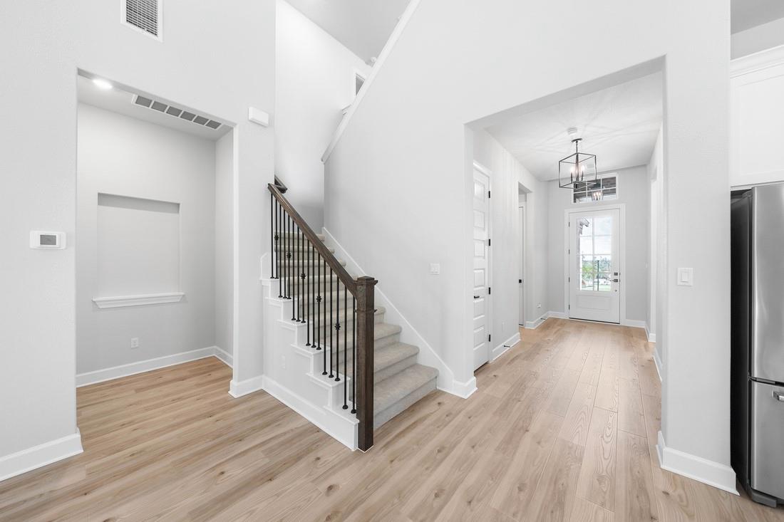 166 Loysoya ST