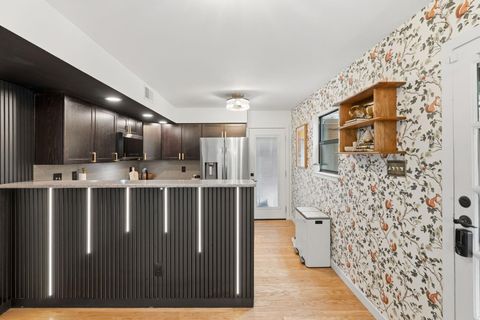Tiny photo for 1106 Mission RDG #B, Austin, TX 78704 (MLS # 1289736)
