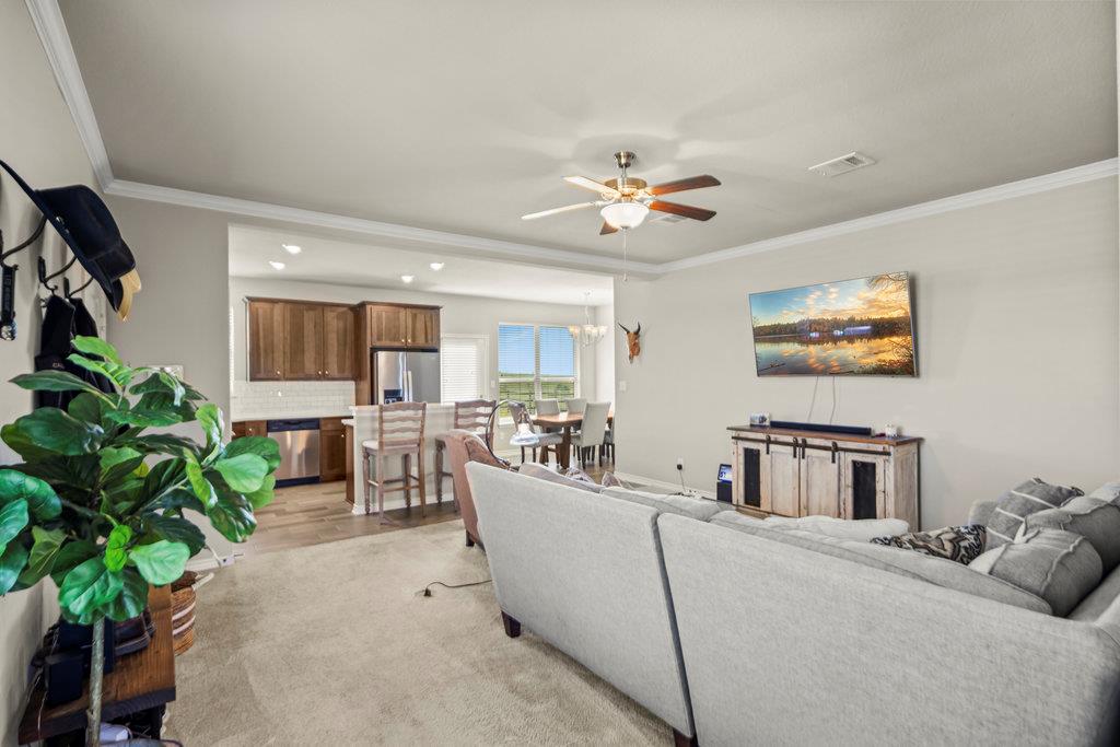 2158 County Road 2109