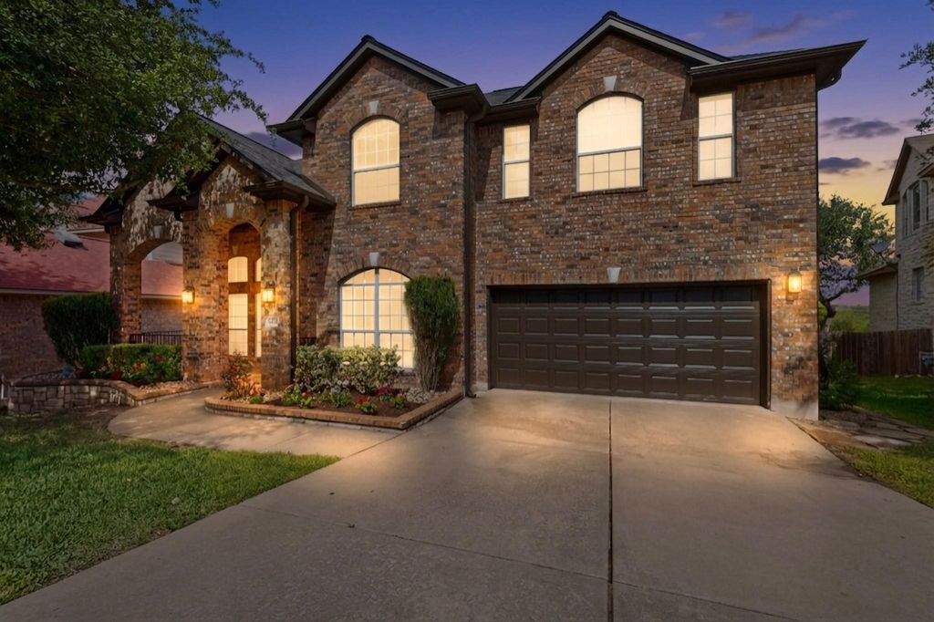 Photo of 8617 Cobblestone, Austin, TX 78735 (MLS # 3747648)