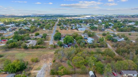 Tiny photo for 405 E Browning ST, Manor, TX 78653 (MLS # 4601485)