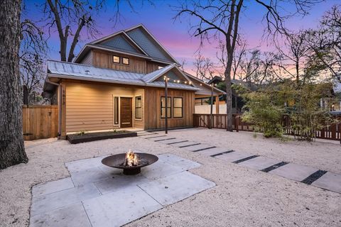 1613 Willow ST Austin TX 78702