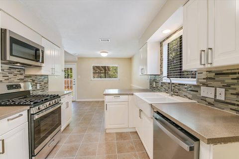 Tiny photo for 6808 Luckenbach LN, Austin, TX 78729 (MLS # 9161334)