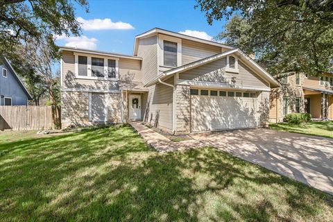 Photo of 6808 Luckenbach LN, Austin, TX 78729 (MLS # 9161334)