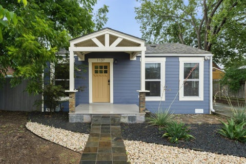 Photo of 1137 Nickols Ave, Austin, TX 78721 (MLS # 5367665)