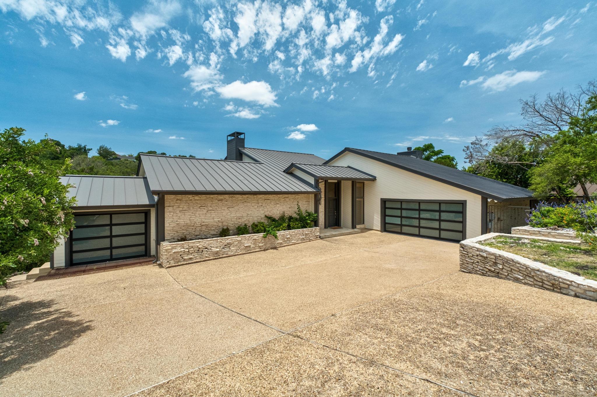 718 Bermuda ST