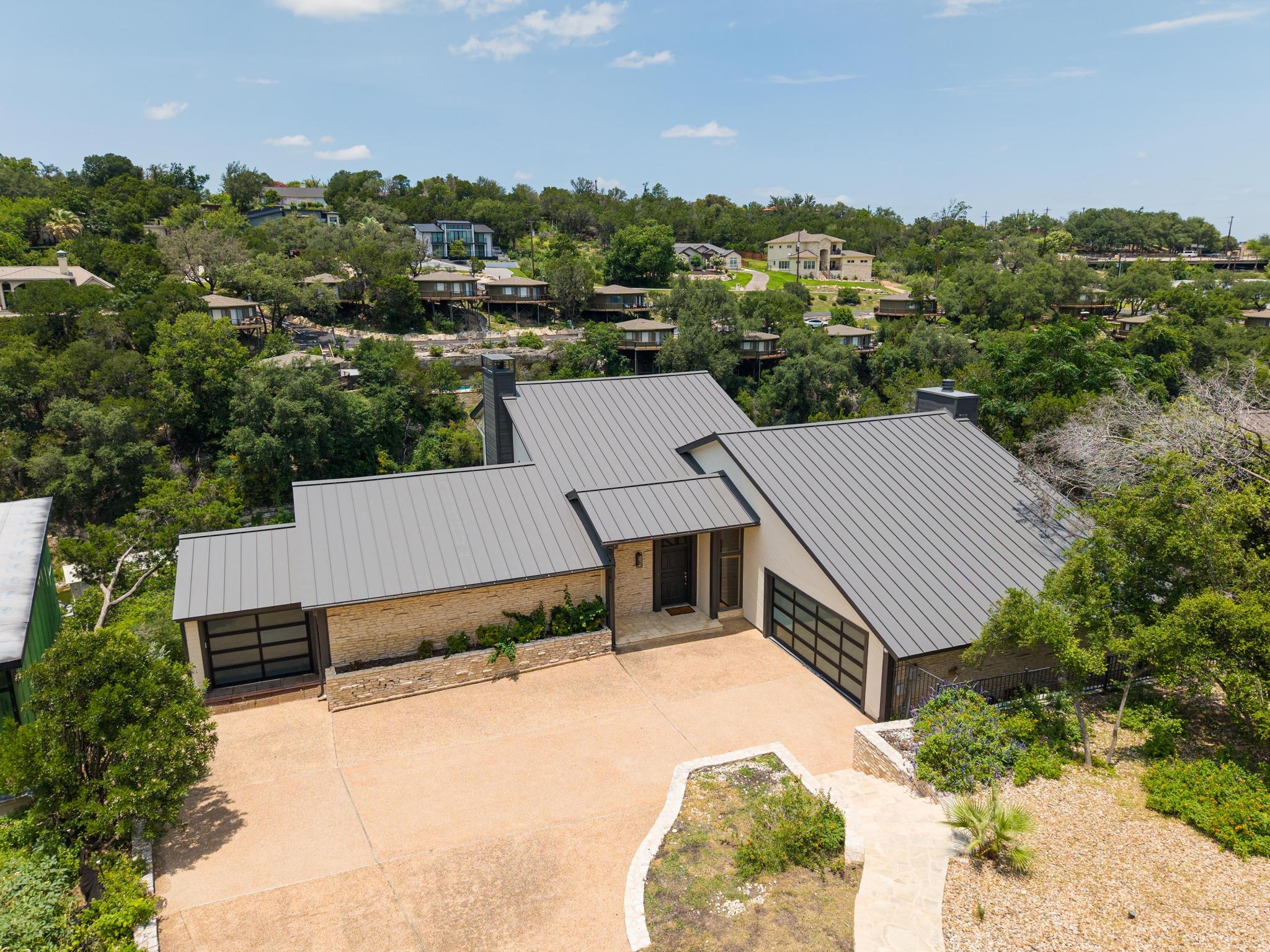 718 Bermuda ST