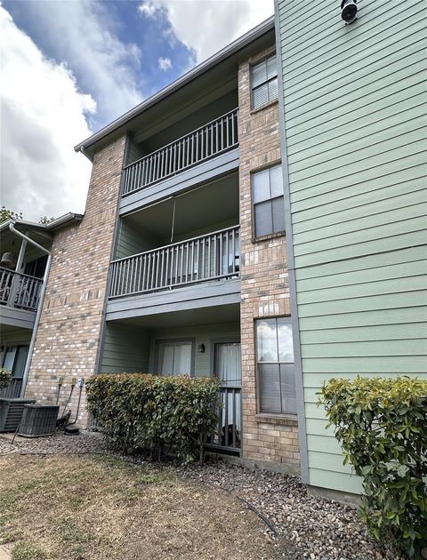 Tiny photo for 4500 E Oltorf ST #105, Austin, TX 78741 (MLS # 4376312)