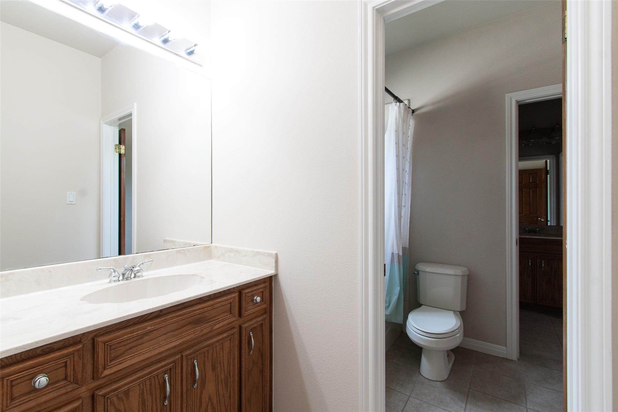 Georgetown, Texas 78628, United States, 5 Bedrooms Bedrooms, ,4 BathroomsBathrooms,Residential,Active,33177