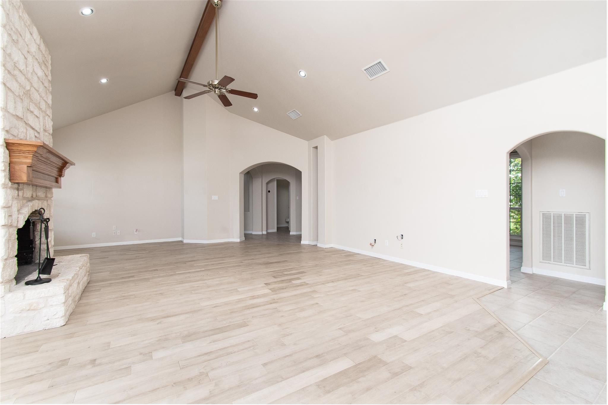 Georgetown, Texas 78628, United States, 5 Bedrooms Bedrooms, ,4 BathroomsBathrooms,Residential,Active,33177