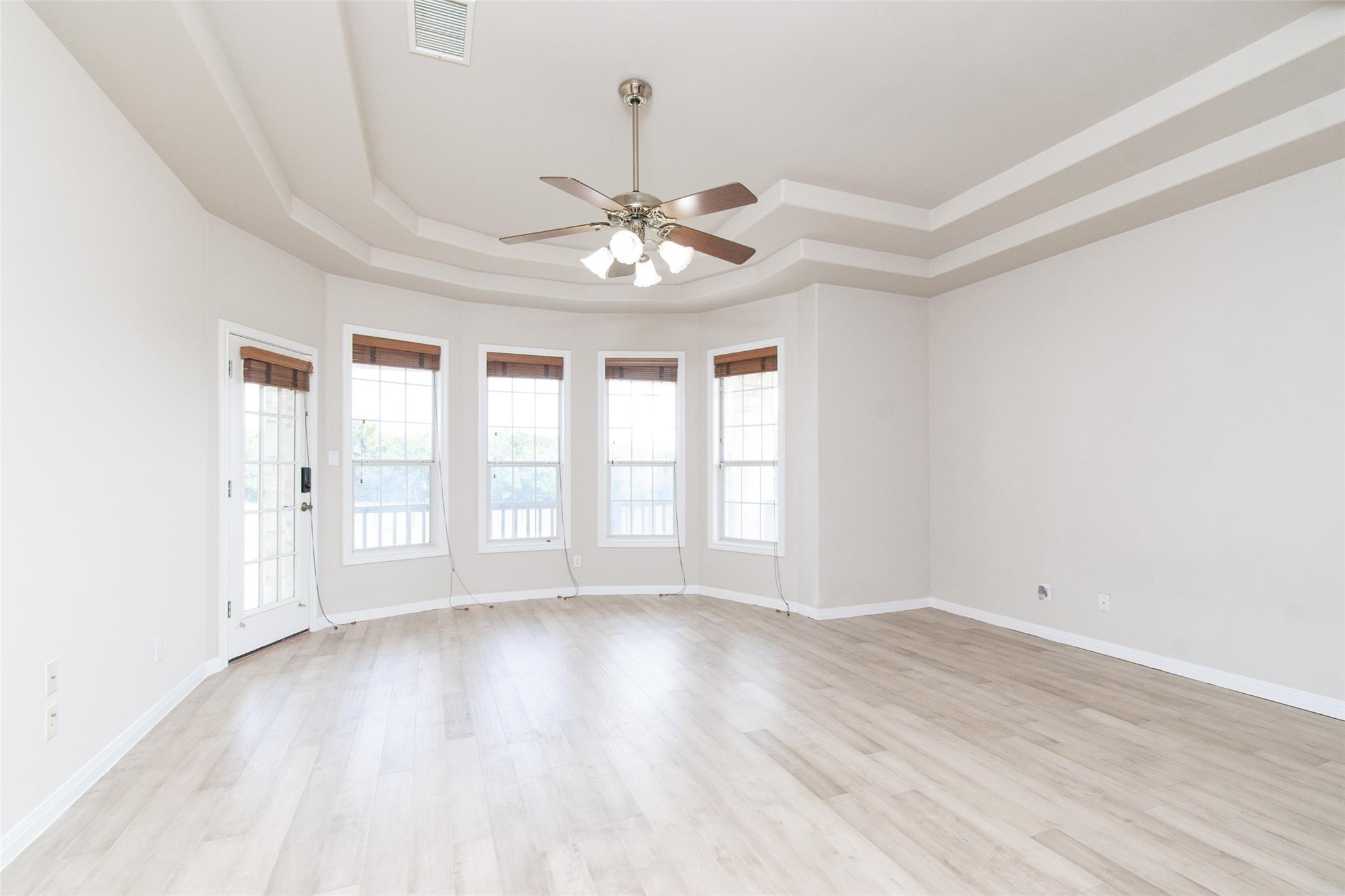 Georgetown, Texas 78628, United States, 5 Bedrooms Bedrooms, ,4 BathroomsBathrooms,Residential,Active,33177