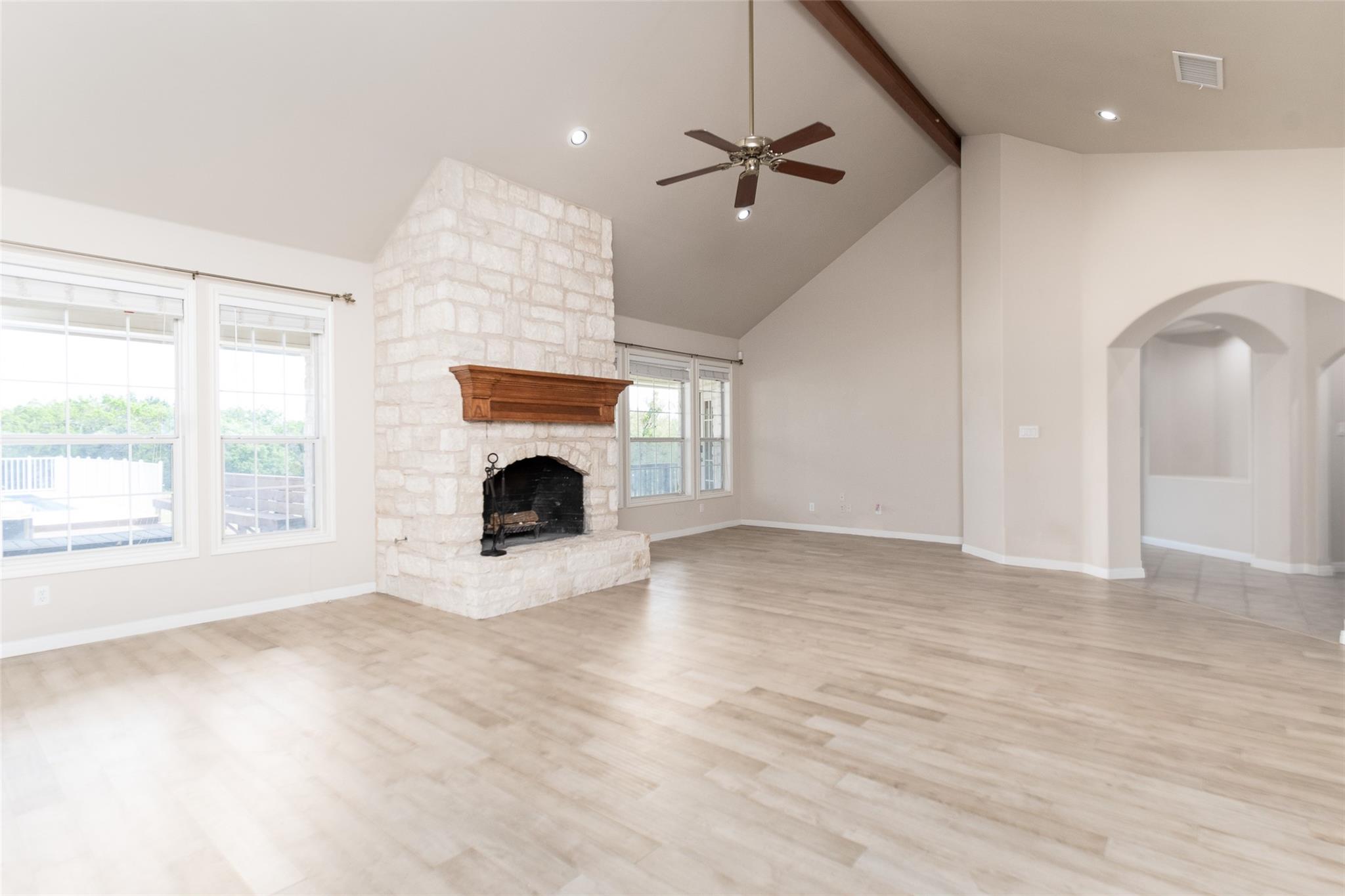 Georgetown, Texas 78628, United States, 5 Bedrooms Bedrooms, ,4 BathroomsBathrooms,Residential,Active,33177