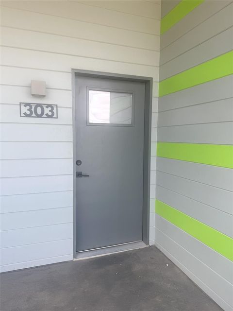 Tiny photo for 4004 Banister LN #303, Austin, TX 78704 (MLS # 3861790)
