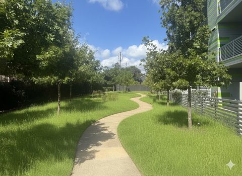 Tiny photo for 4004 Banister LN #303, Austin, TX 78704 (MLS # 3861790)