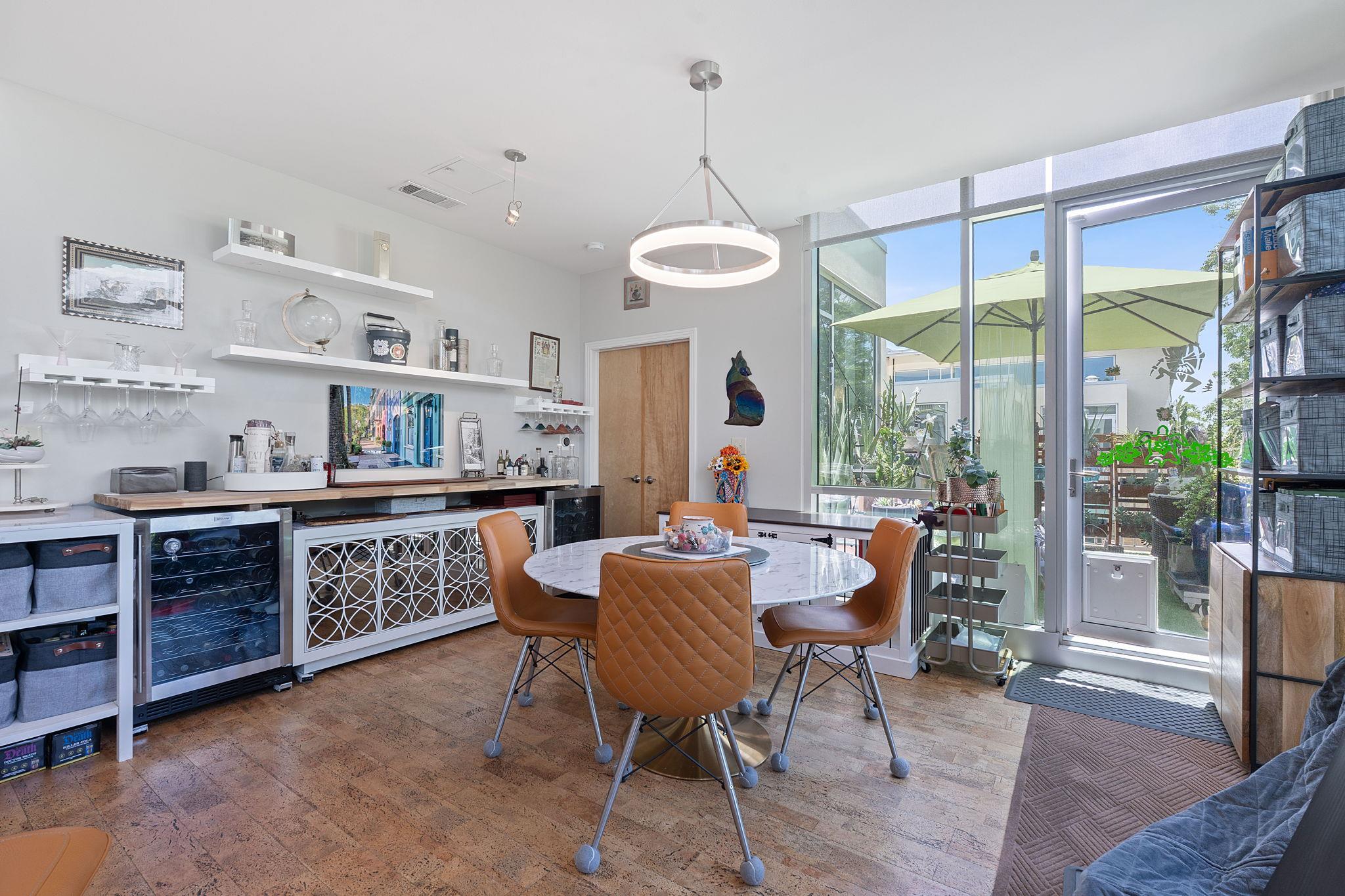 1600 Barton Springs RD 5406
