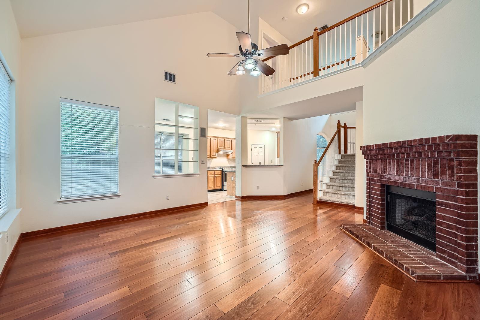 2222 Clover Ridge DR